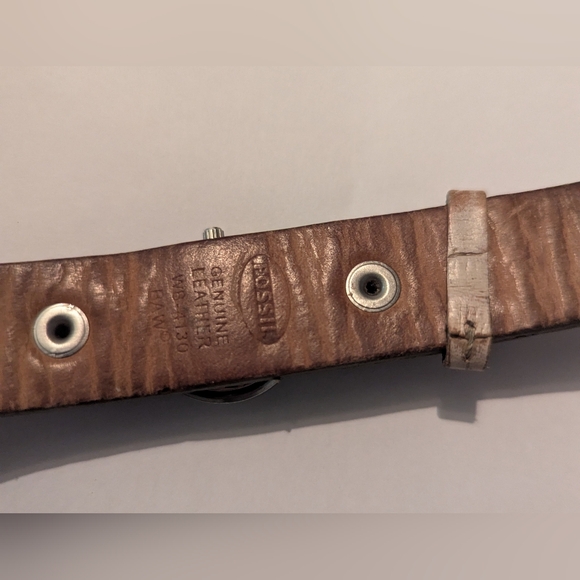 WORKING Floral FOSSIL Lady's Watch RHINEstones MOP Black Pink Leather Band - Picture 4 of 4